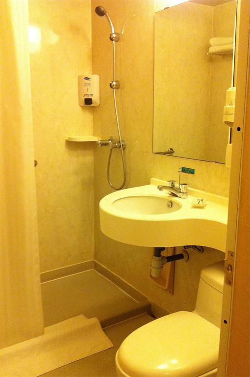 Jinjiang Inn - Tianjin Hongqiao Δωμάτιο φωτογραφία